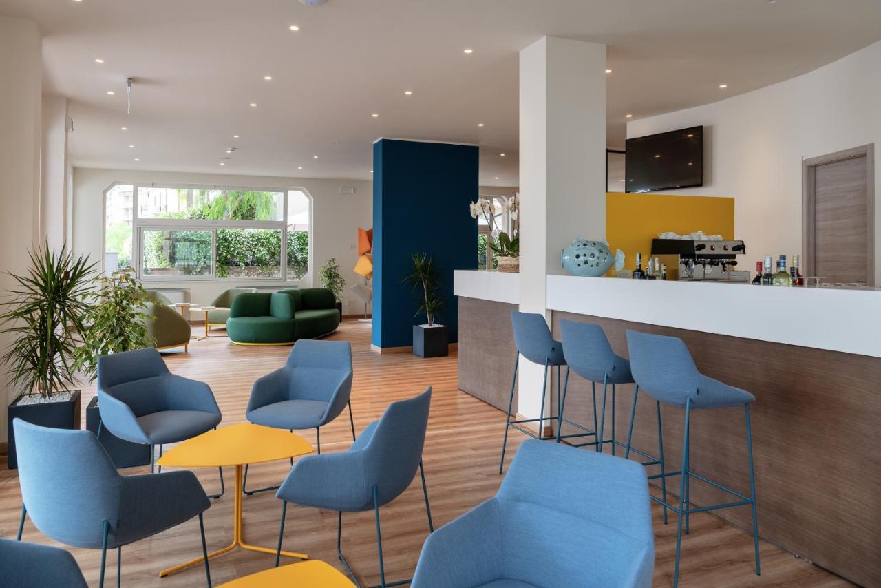 Hotel Riva 알라시오 외부 사진